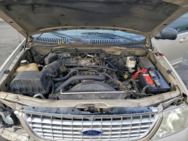 Ford Explorer Limited Image 11
