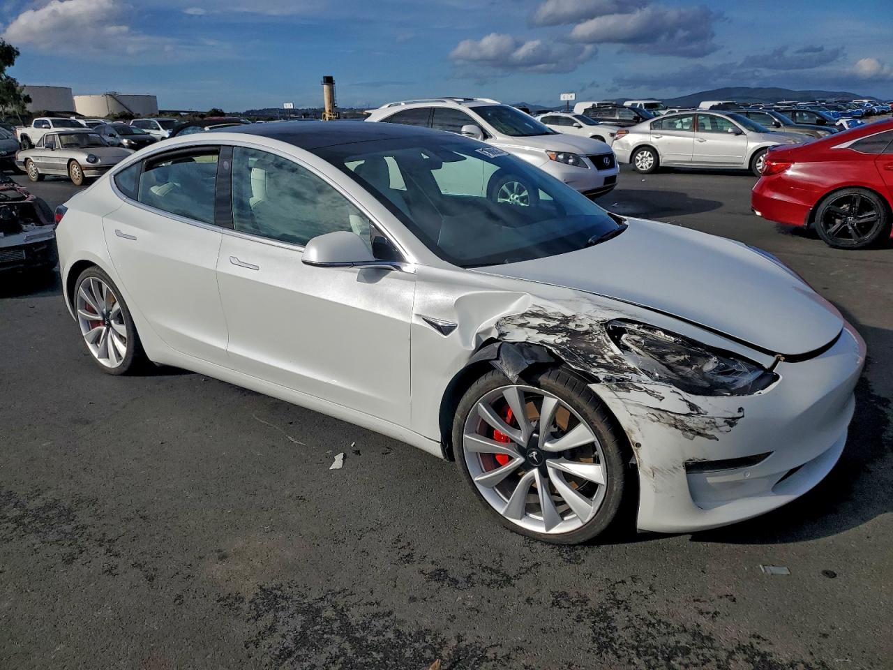 Tesla Model 3 Image 10