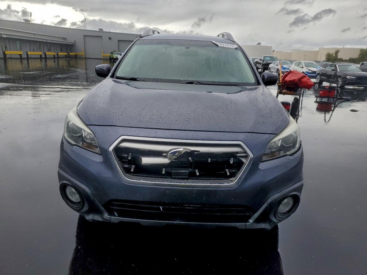 Subaru Outback 2.5i Premium Image 9