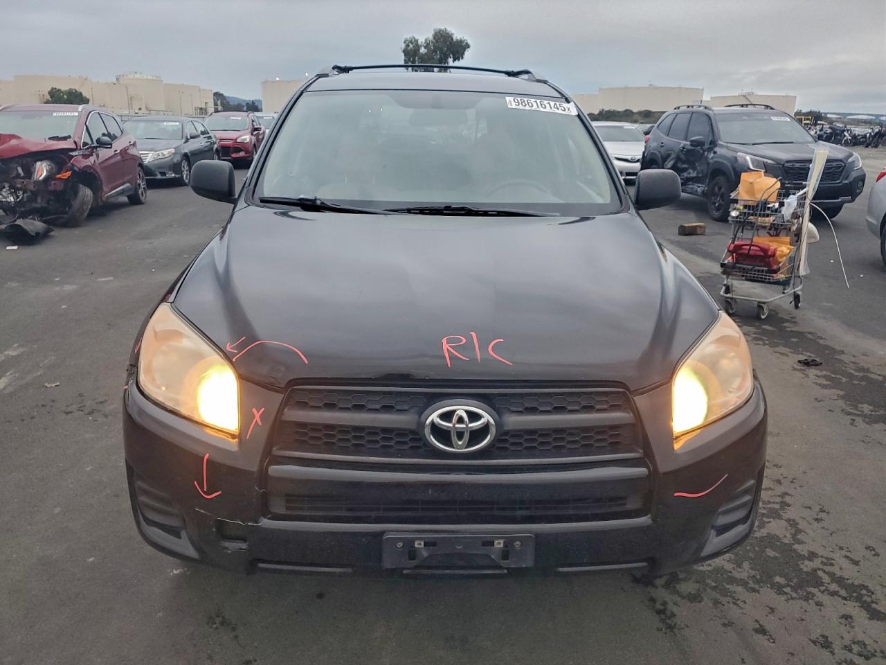 Toyota RAV4 Image 5