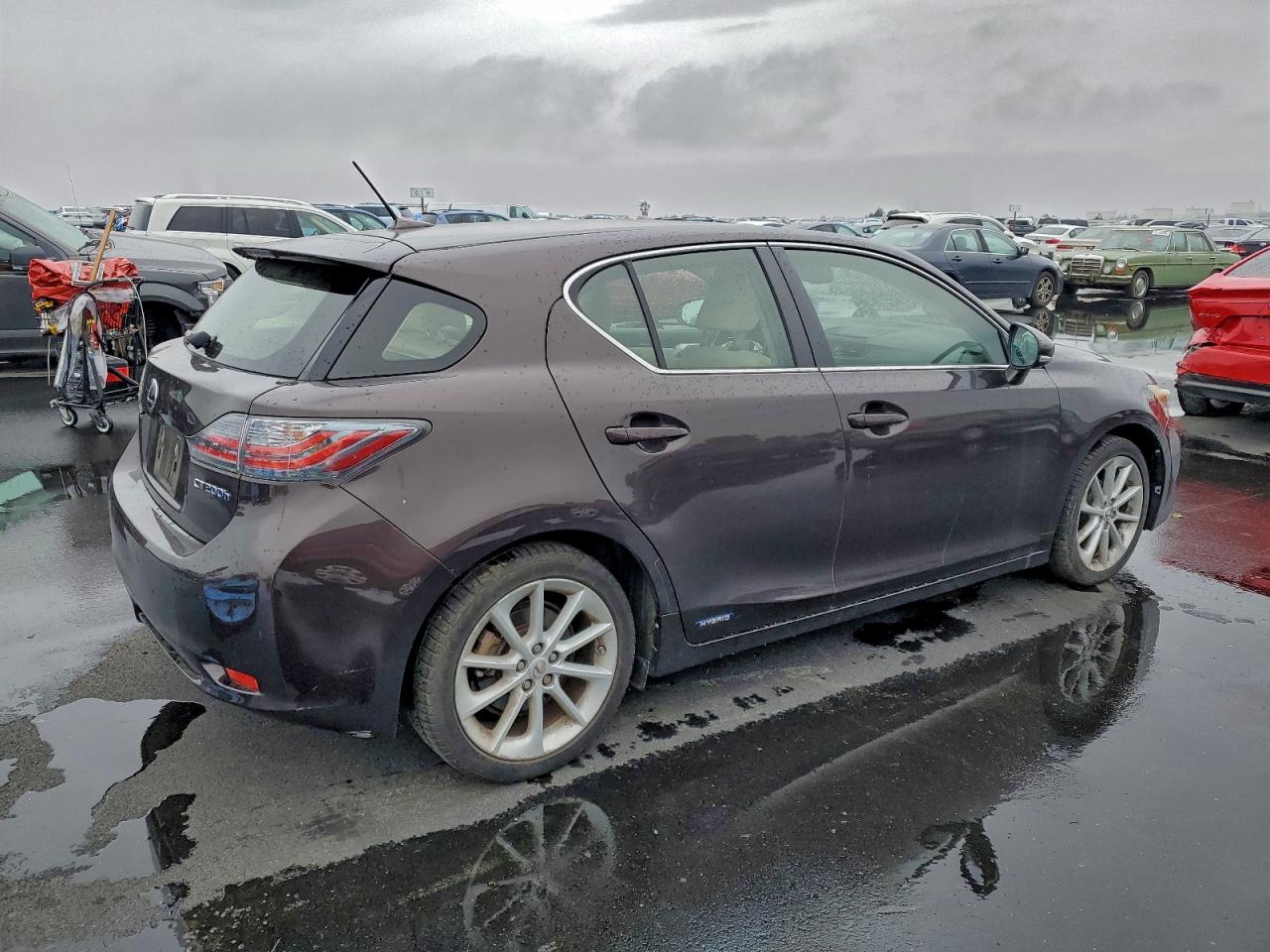 Lexus Ct 200 Image 2