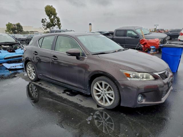 Lexus Ct 200 Image 3