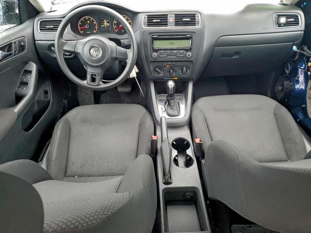 Volkswagen Jetta Base Image 8