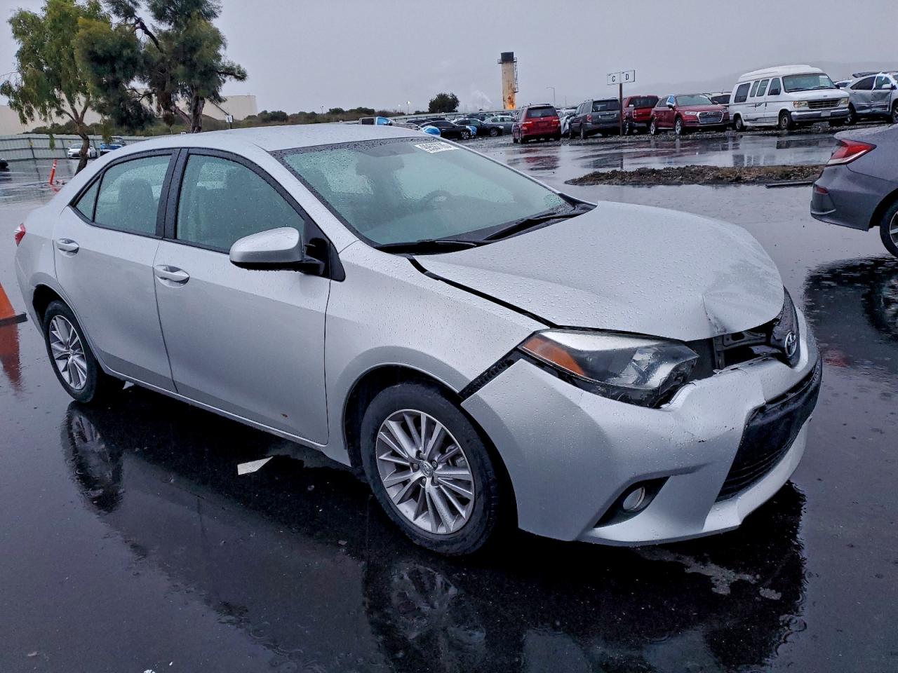 Toyota Corolla L Image 4