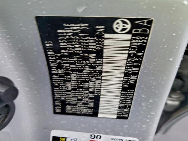 Toyota Corolla L Image 12