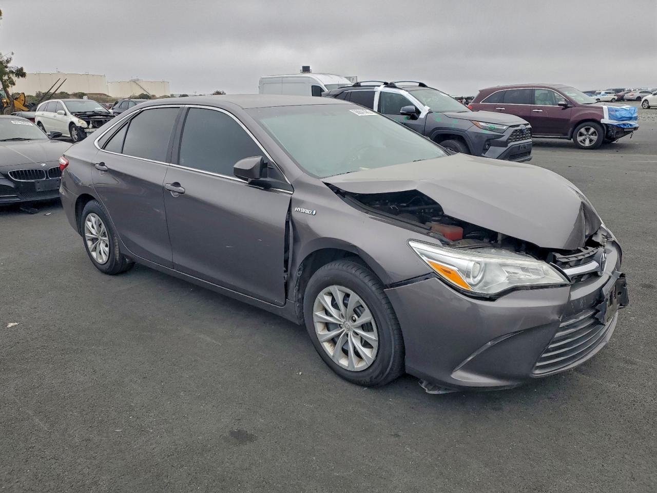 Toyota Camry Hybrid Image 10