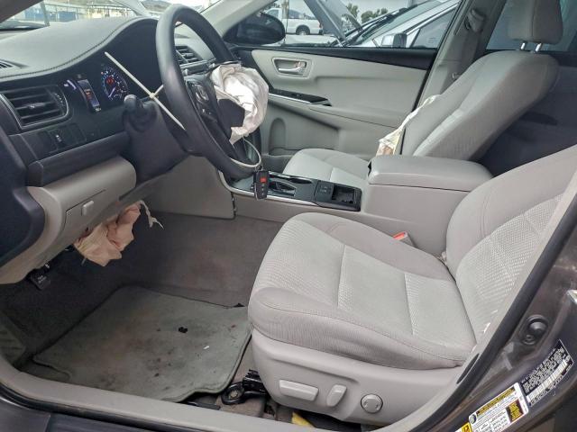 Toyota Camry Hybrid Image 5