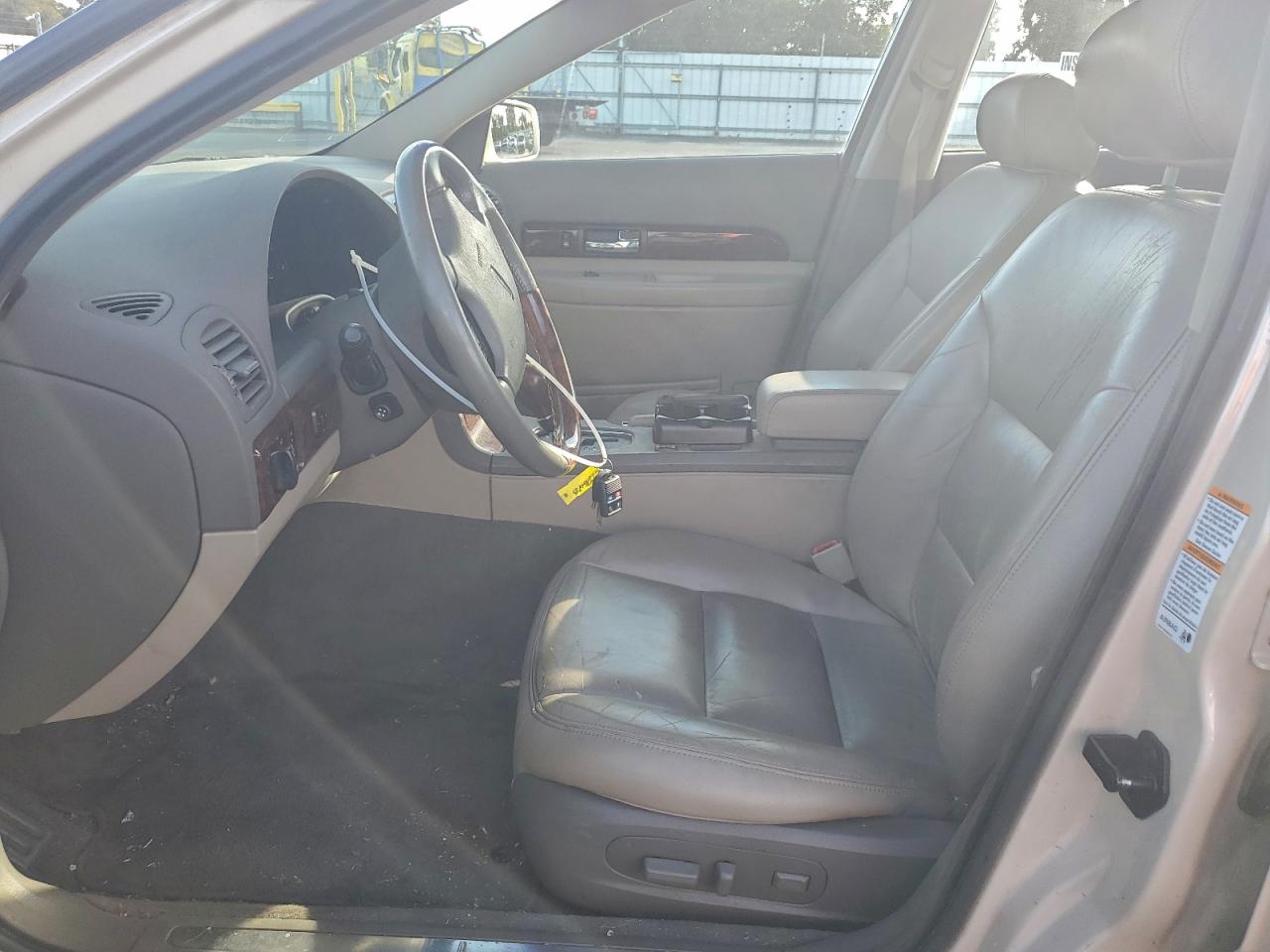 Lincoln Ls Series Image 2