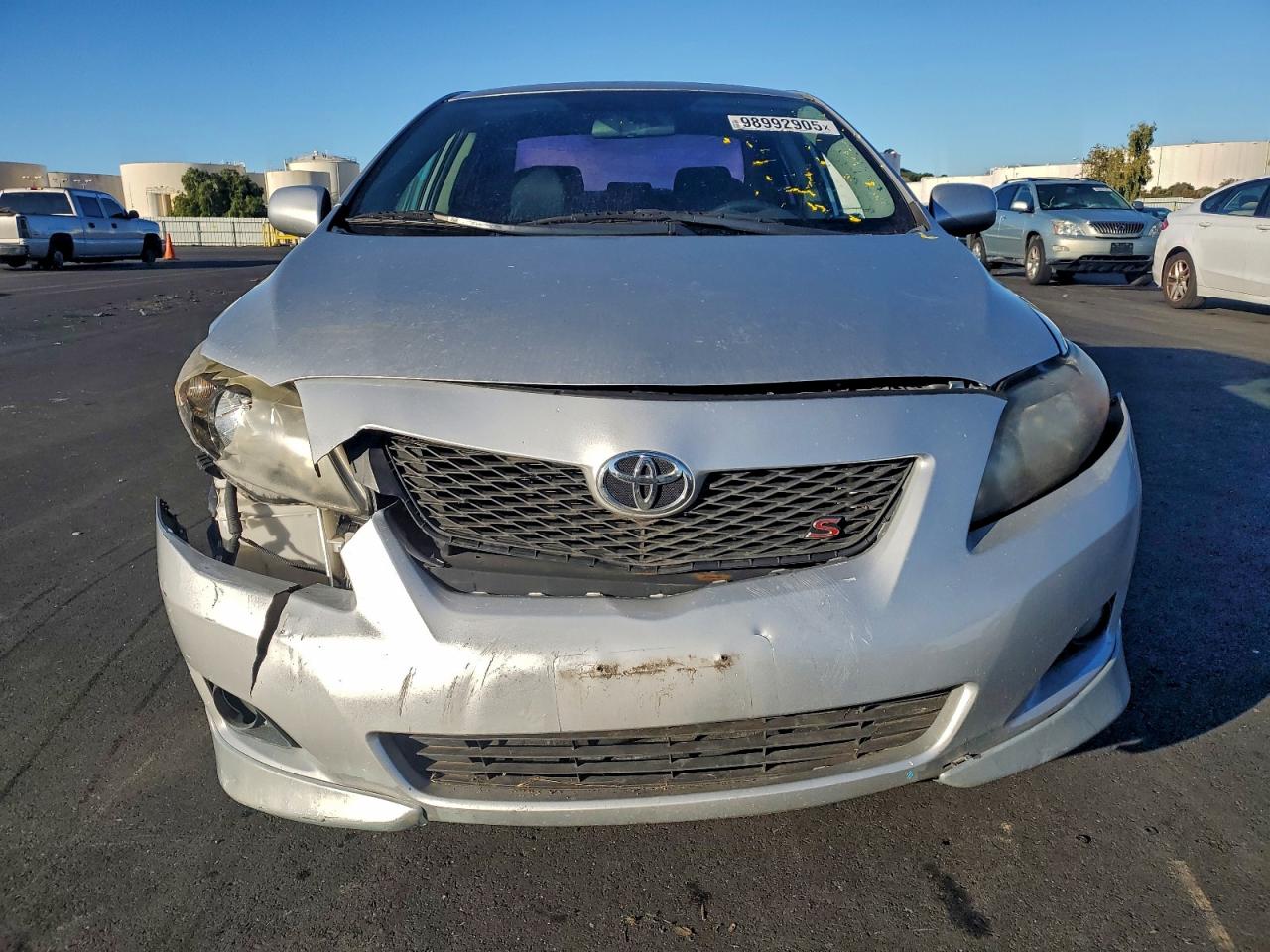 Toyota Corolla Base Image 3