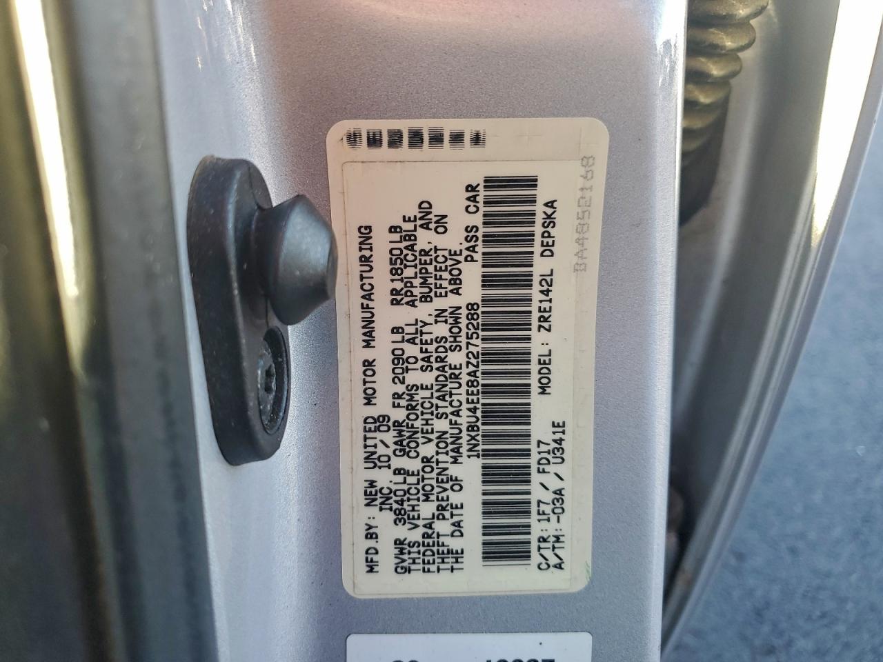 Toyota Corolla Base Image 12