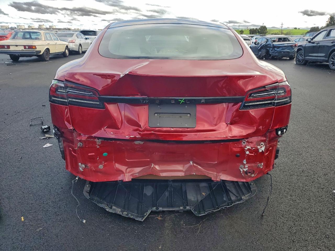 Tesla Model S Image 4