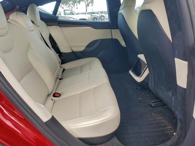 Tesla Model S Image 11