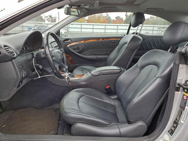 Mercedes-Benz Clk-class 320c Image 6