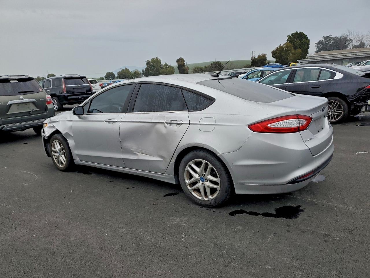 Ford Fusion Se Image 2