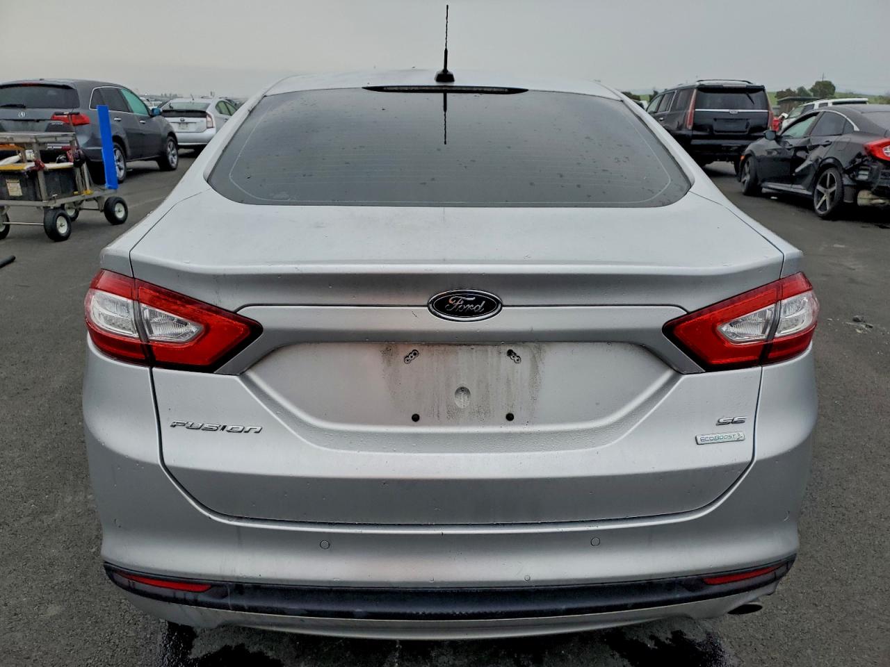 Ford Fusion Se Image 8
