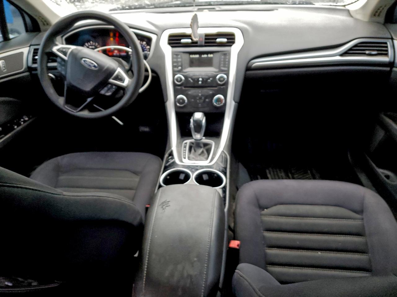 Ford Fusion Se Image 7