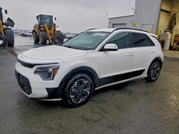  Salvage Kia Niro