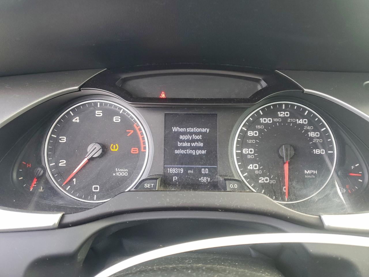 Audi A4 Premium Plus Image 5