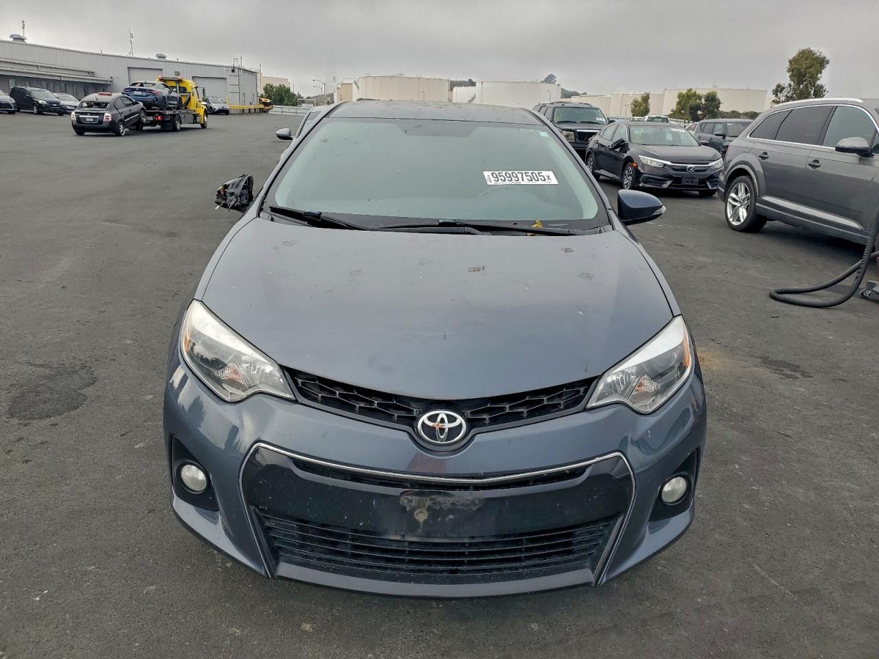 Toyota Corolla L Image 5