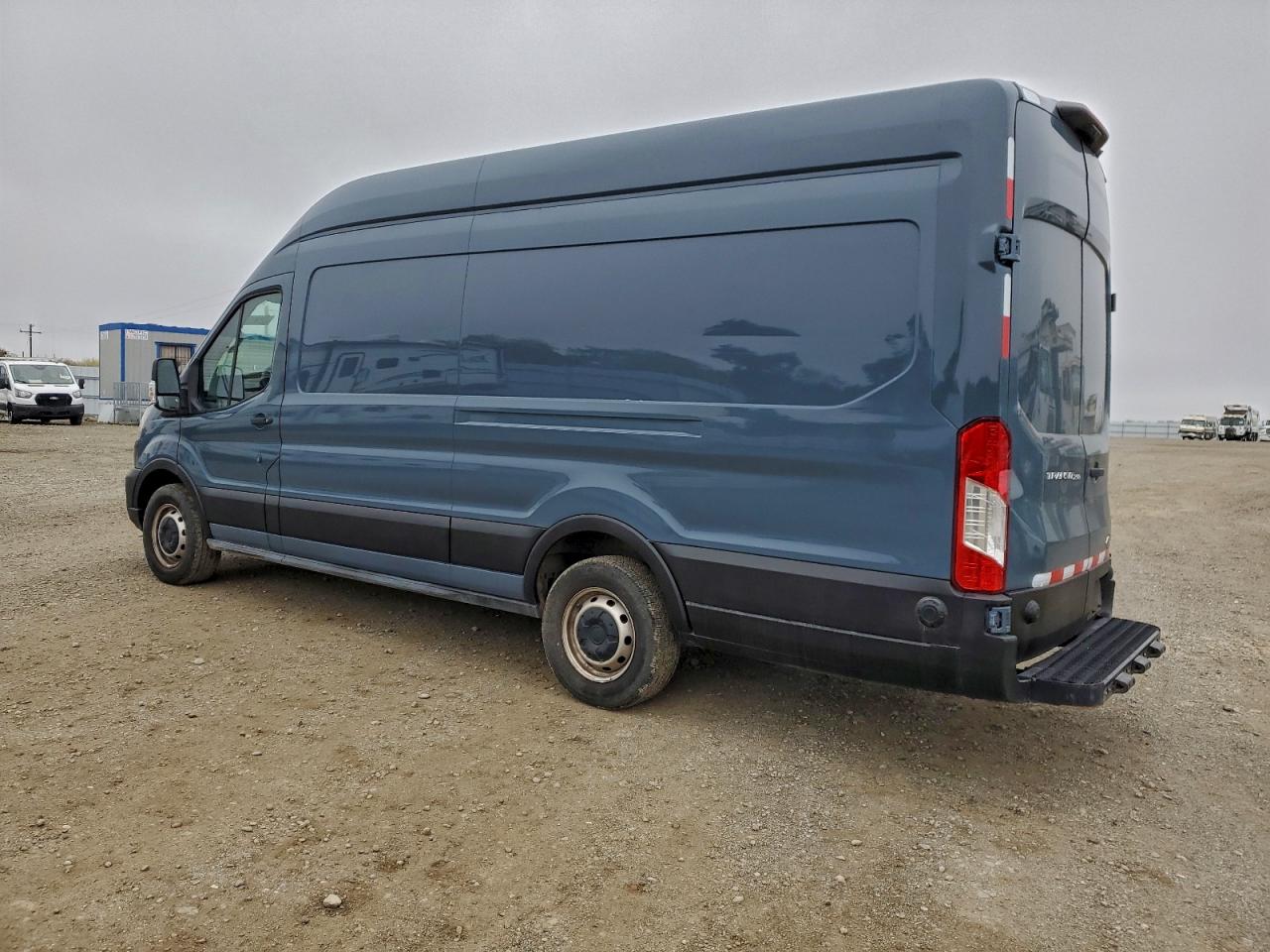 Ford Transit T-250 Image 11