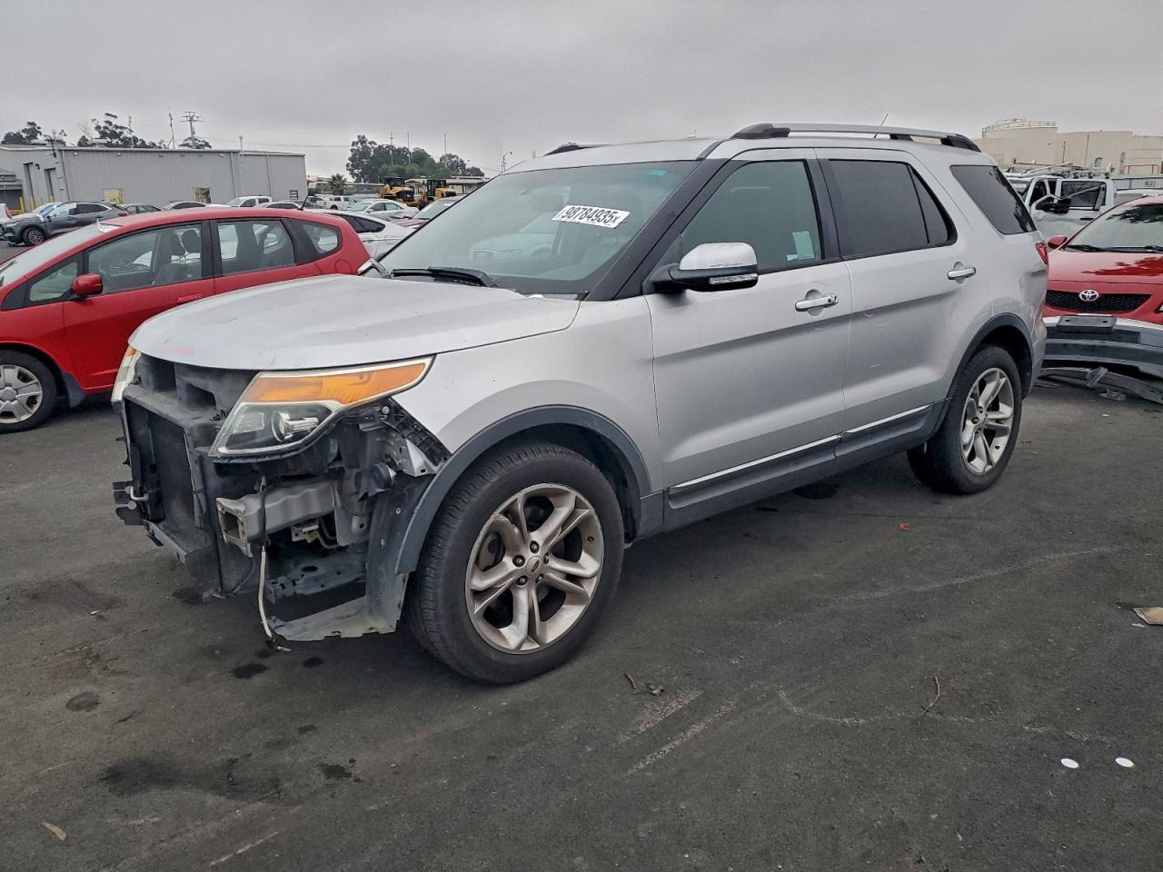 Ford Explorer Limited Image 1