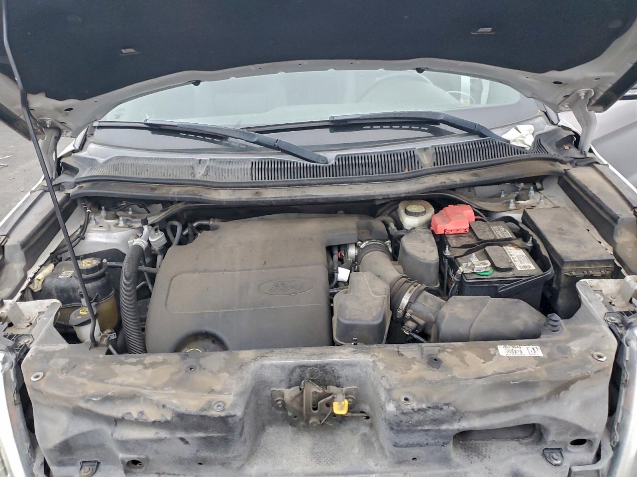 Ford Explorer Limited Image 2