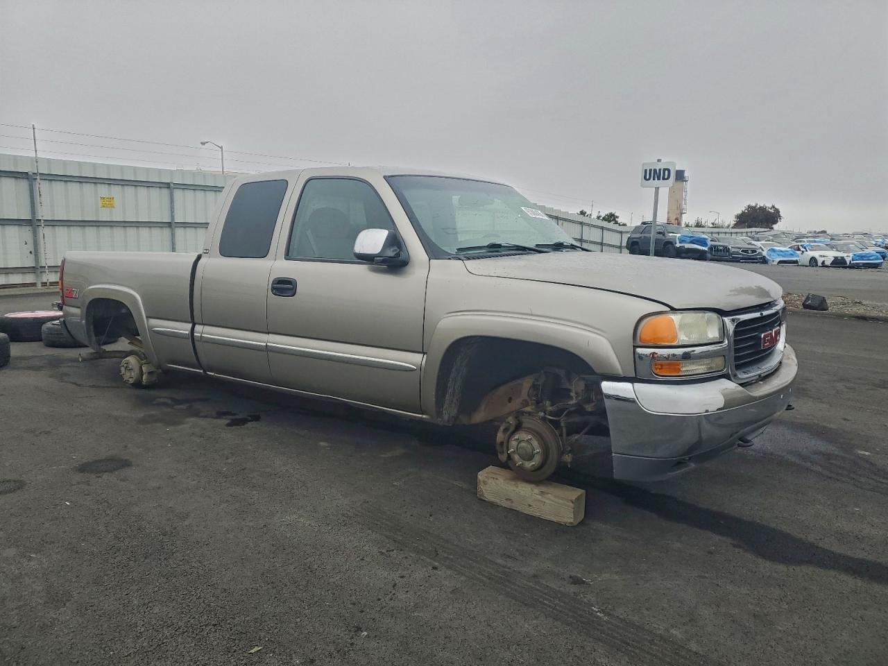 GMC Sierra K1500 Image 4