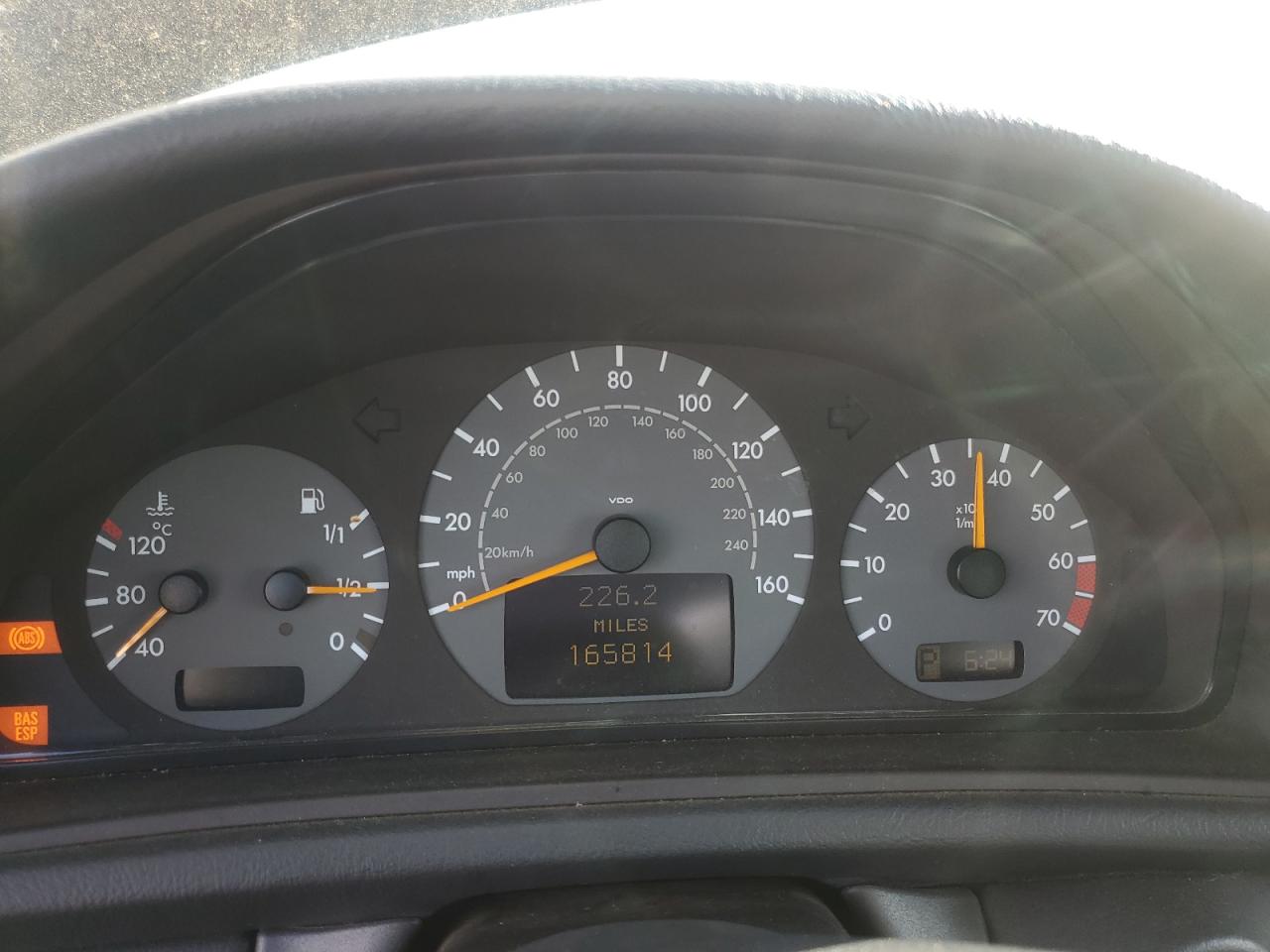 Mercedes-Benz Clk-class 430 Image 6