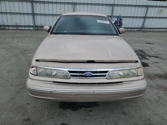 Ford Crown Vic Lx Image 3