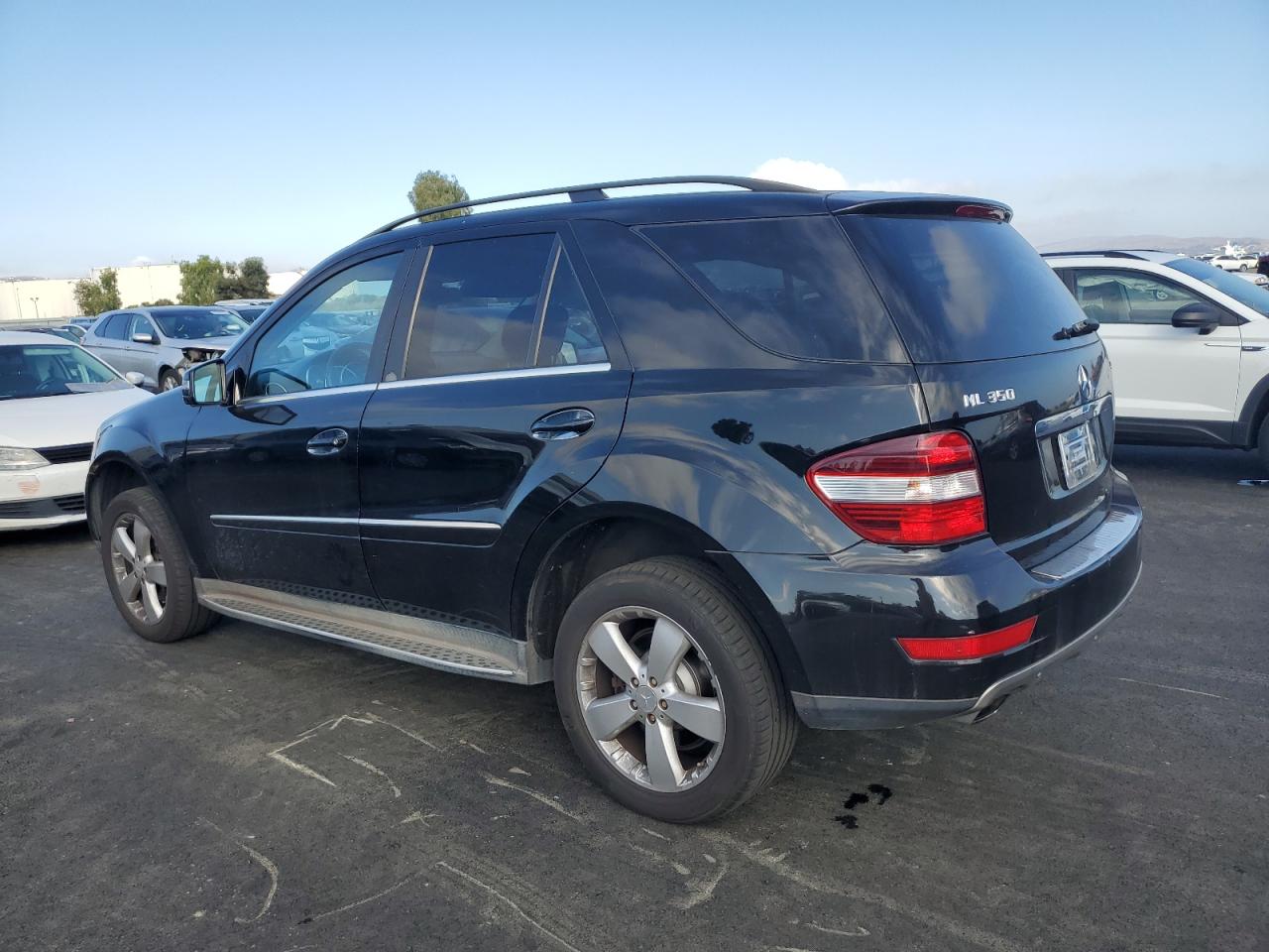 Mercedes-Benz M-Class 350 4matic Image 9