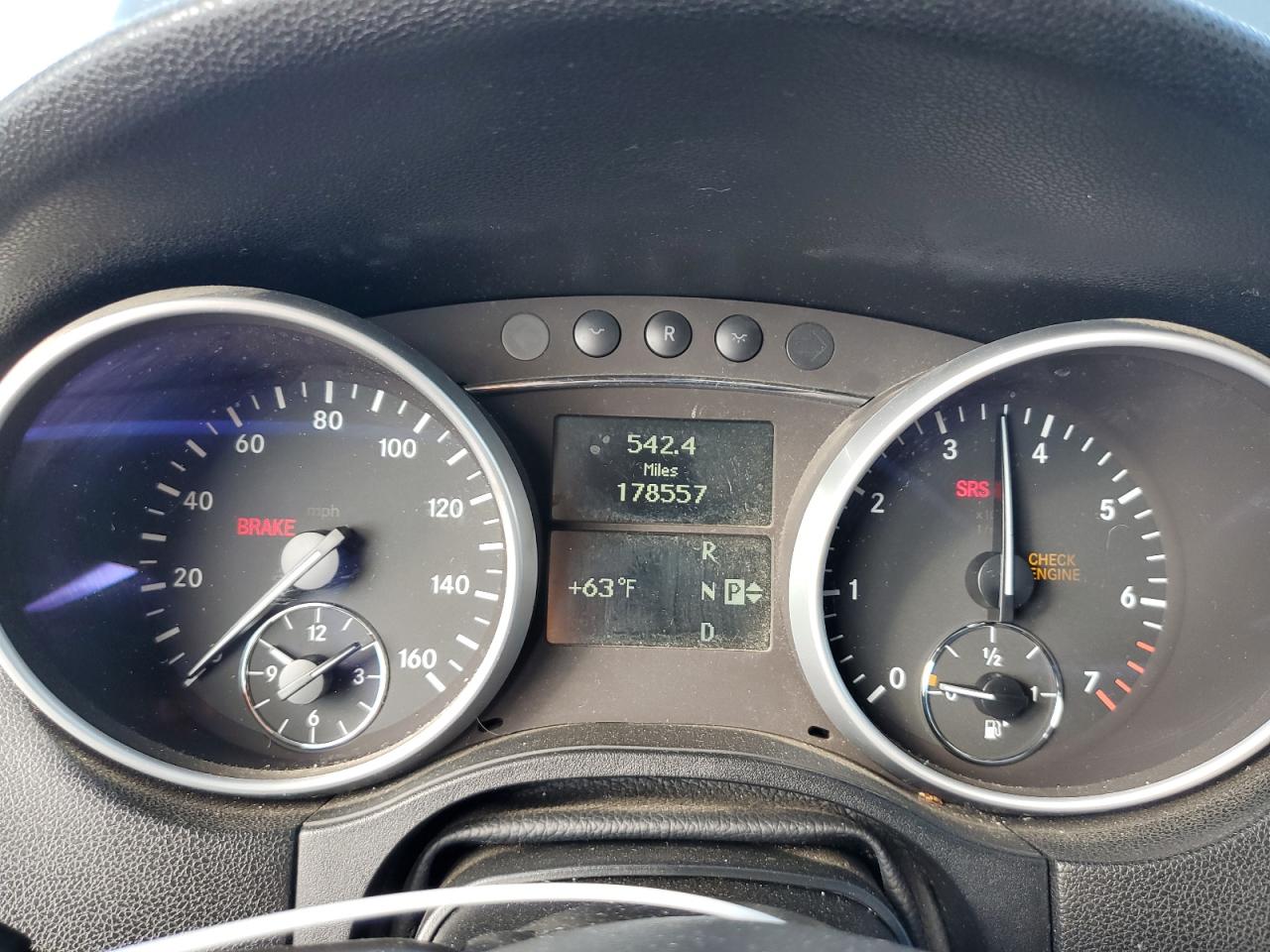 Mercedes-Benz M-Class 350 4matic Image 10