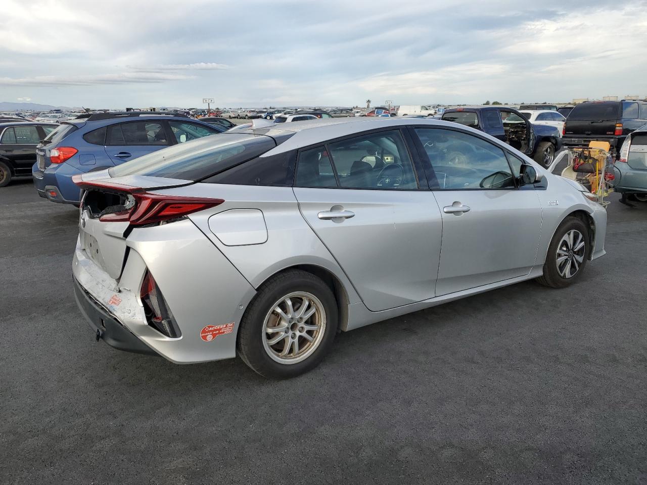 Toyota Prius Image 3
