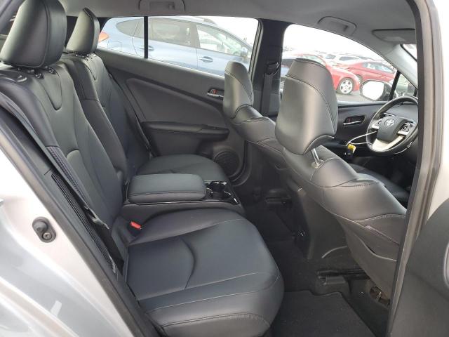 Toyota Prius Image 10