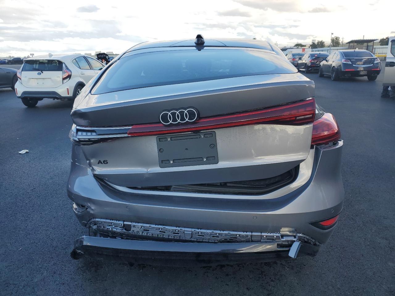 Audi A6 Premium 55 Image 3