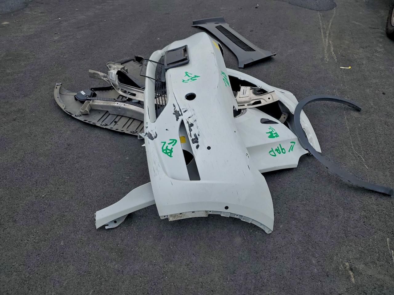 Tesla Model Y Image 9