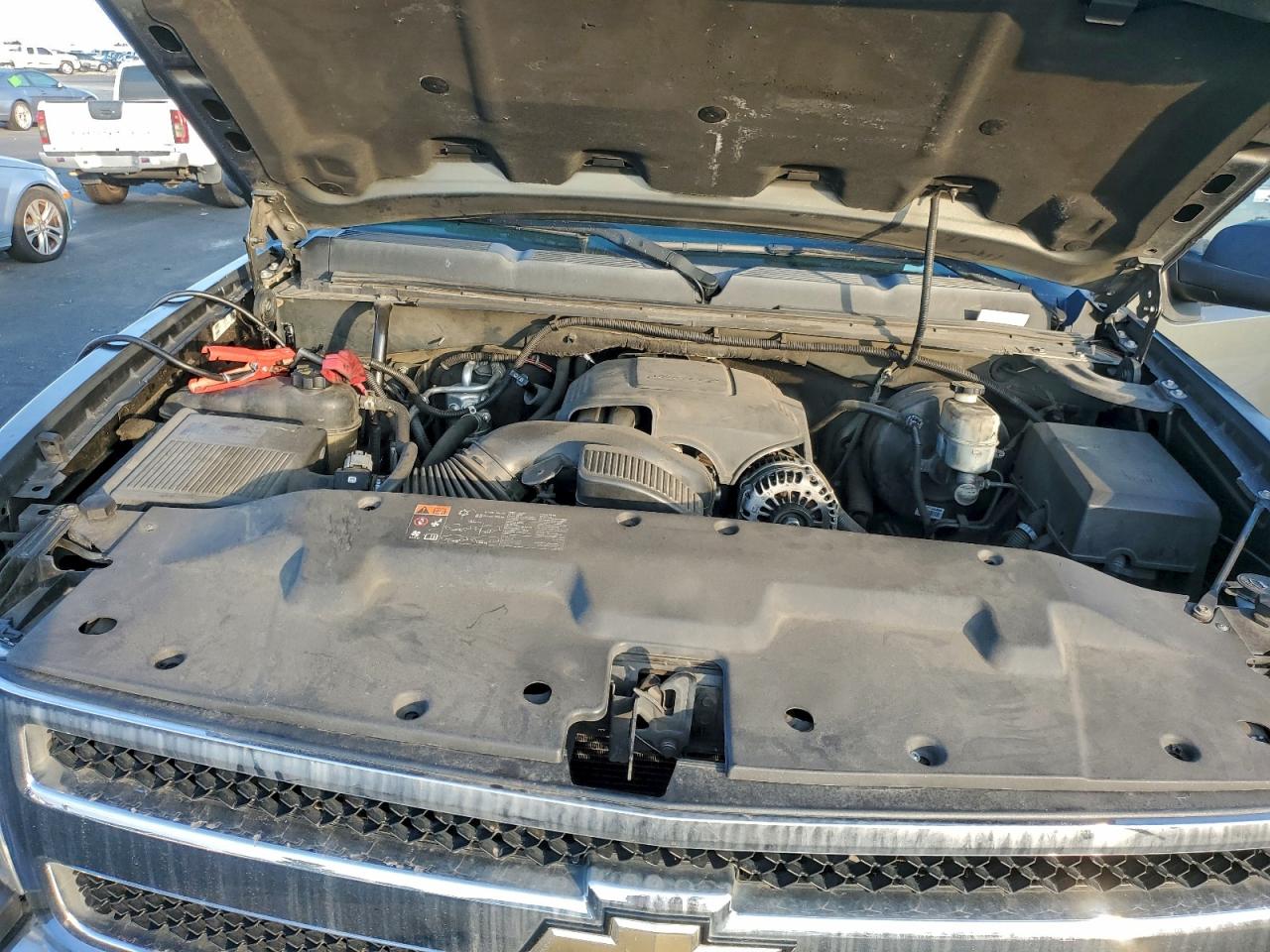 Chevrolet Silverado C1500 Lt Image 10