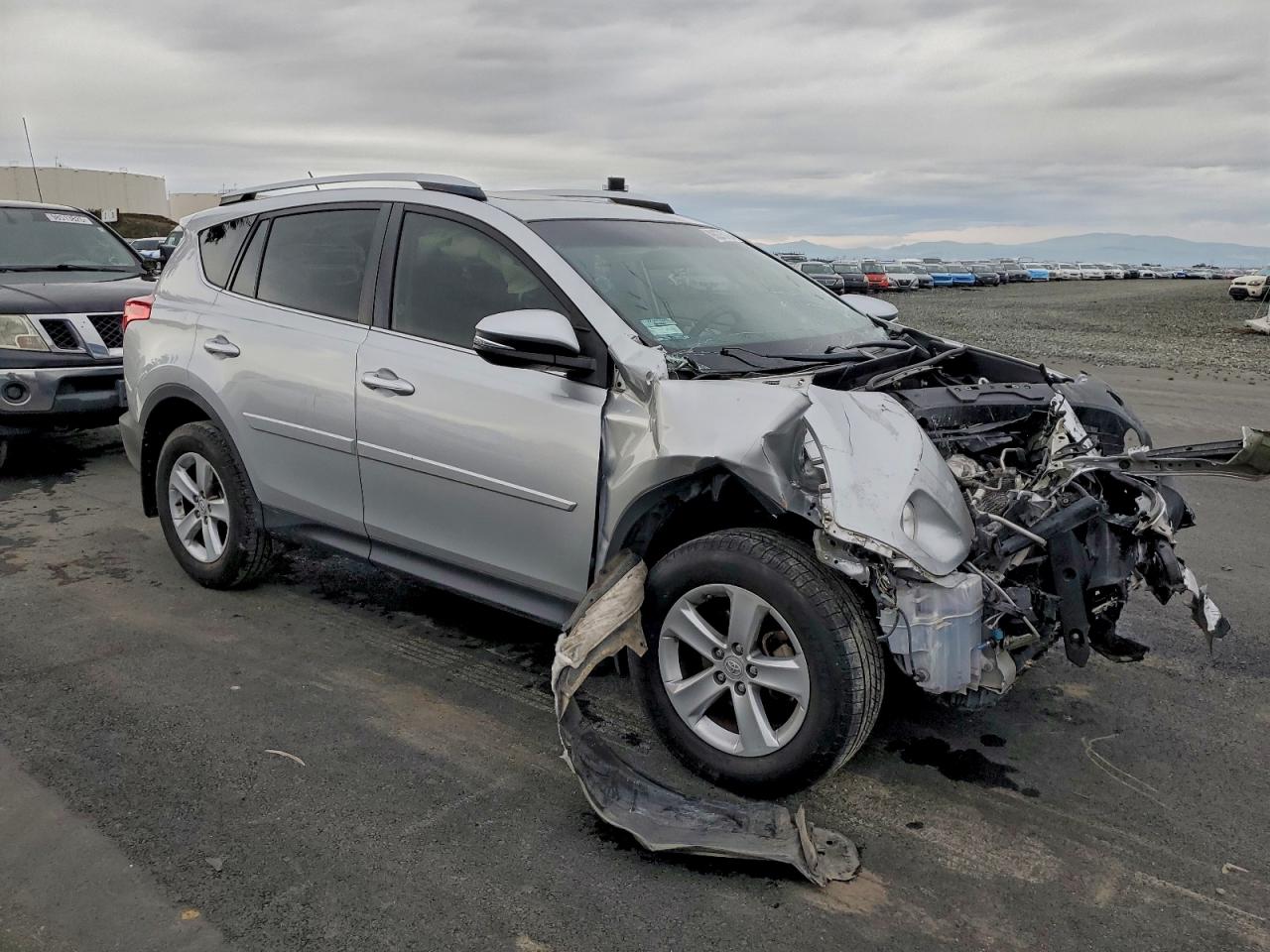 Toyota RAV4 Xle Image 5