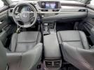 Lexus Es 300h Image 12