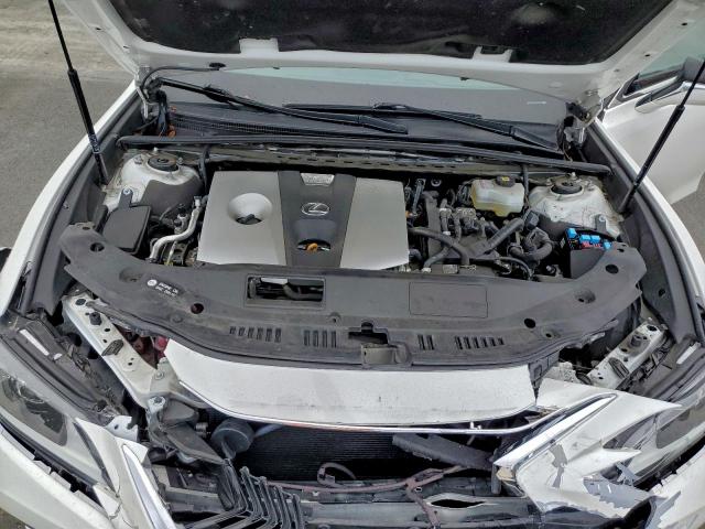 Lexus Es 300h Image 10