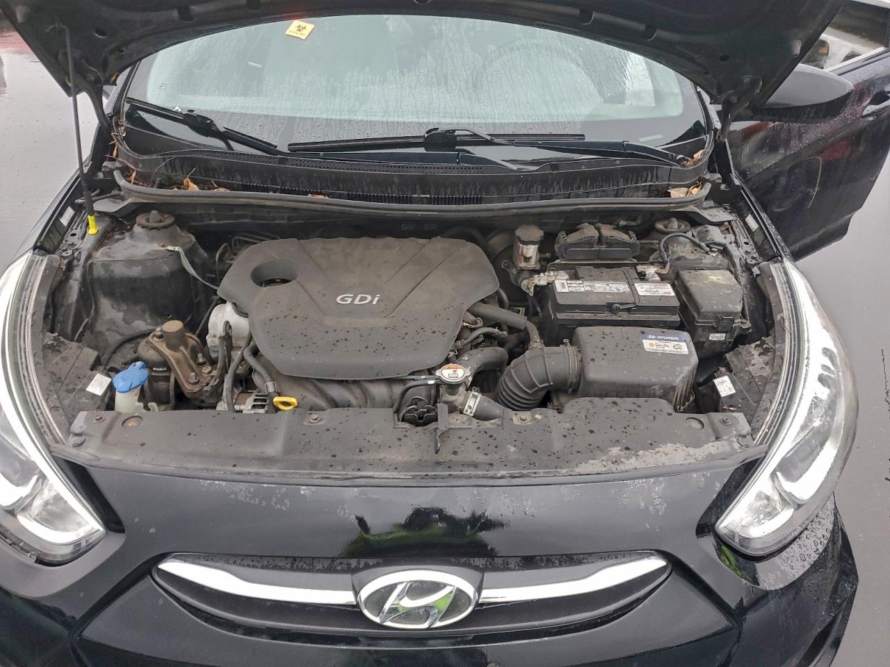 Hyundai ACCENT Se Image 9