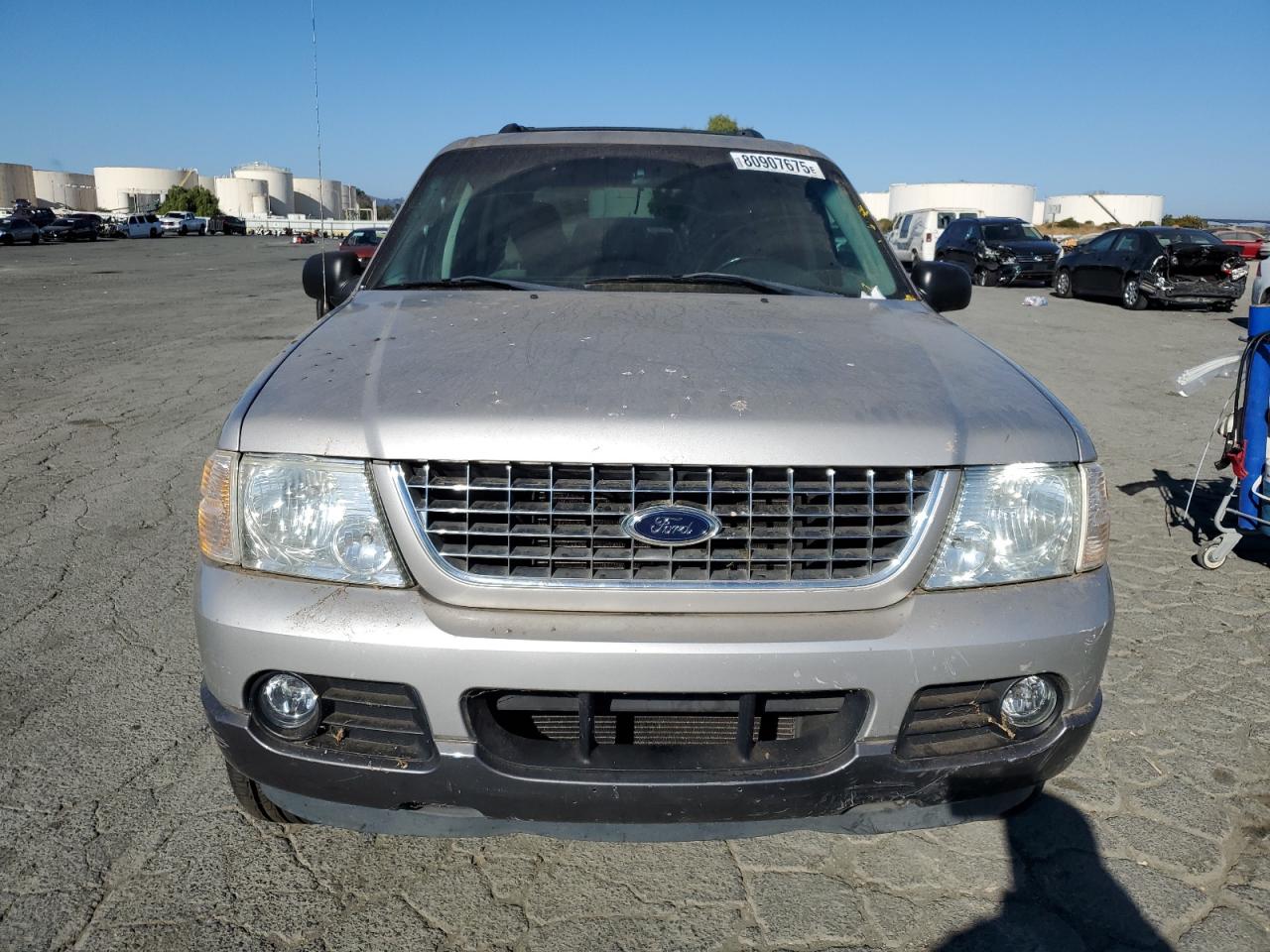Ford Explorer Xlt Image 4