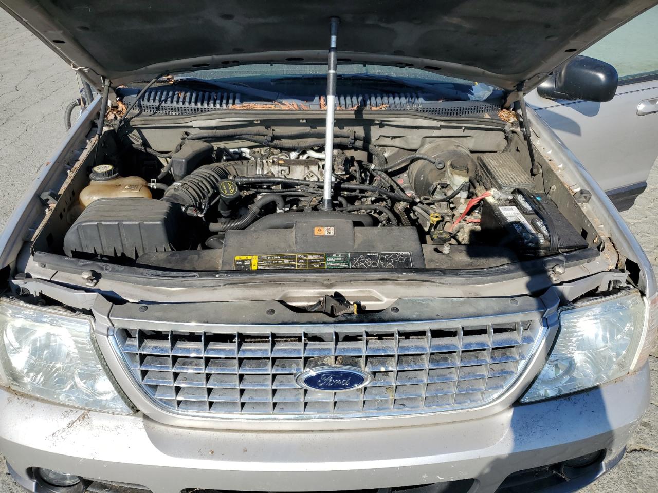 Ford Explorer Xlt Image 7