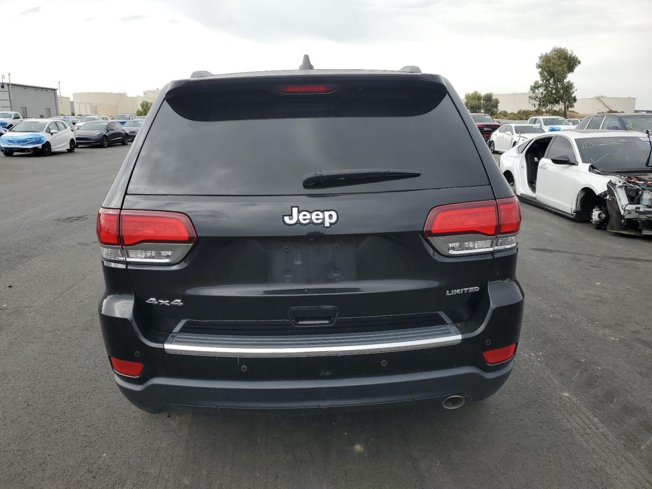 Jeep Grand Cherokee Limited Image 12