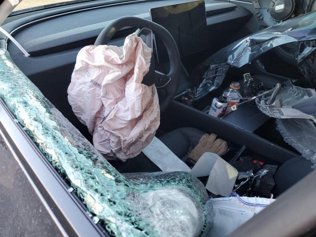 Tesla Model 3 Image 11