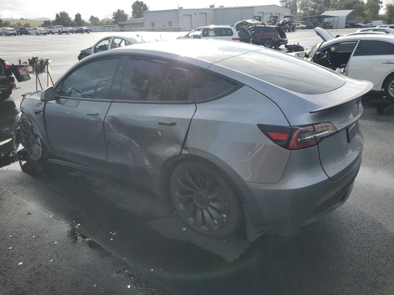Tesla Model Y Image 9