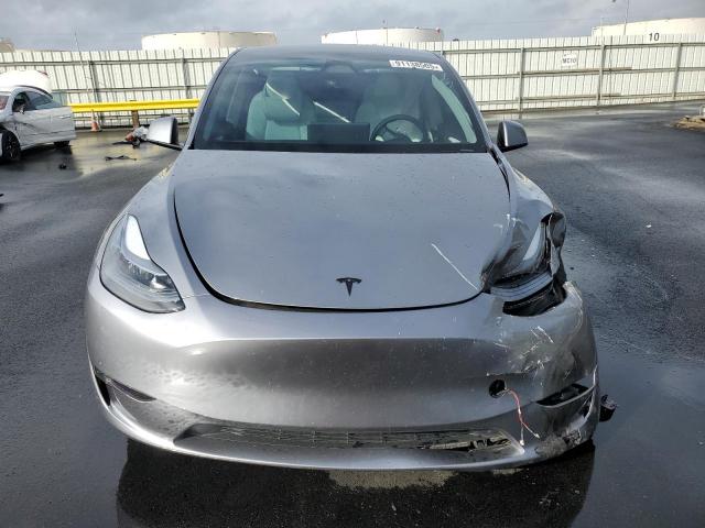 Tesla Model Y Image 7