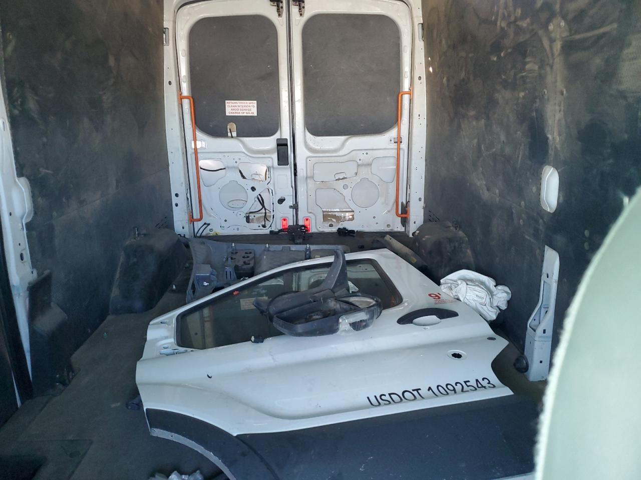 Ford Transit T-150 Image 6