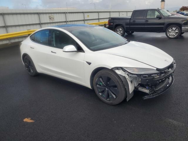 Tesla Model 3 Image 3