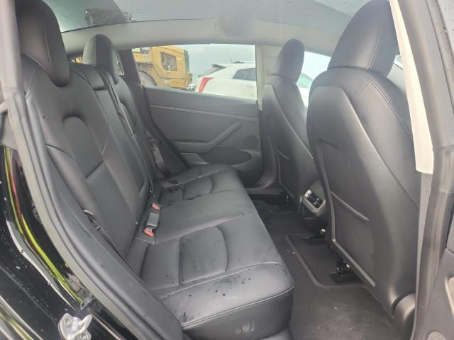 Tesla Model 3 Image 10