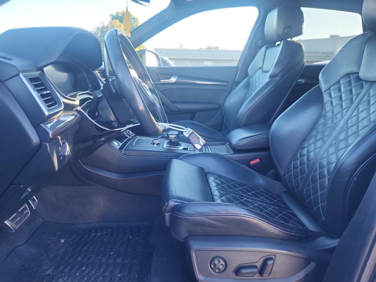 Audi Sq Premium Plus Image 5